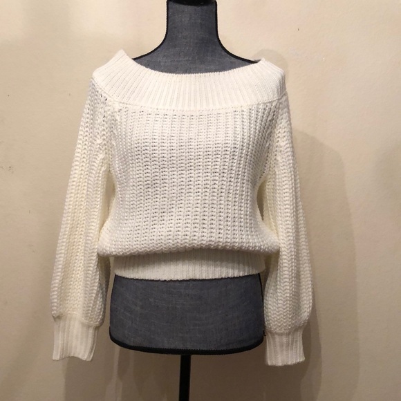 Fluffy volume sleeves sweater - Picture 2 of 8